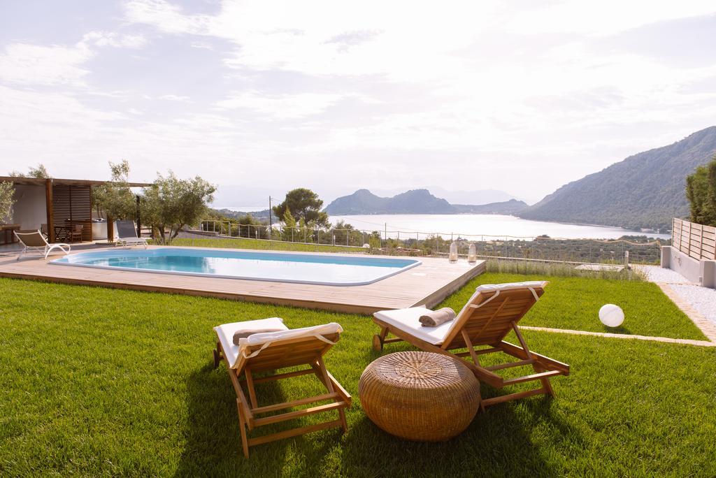 Villa Armonia Lake Vouliagmeni Bilik gambar