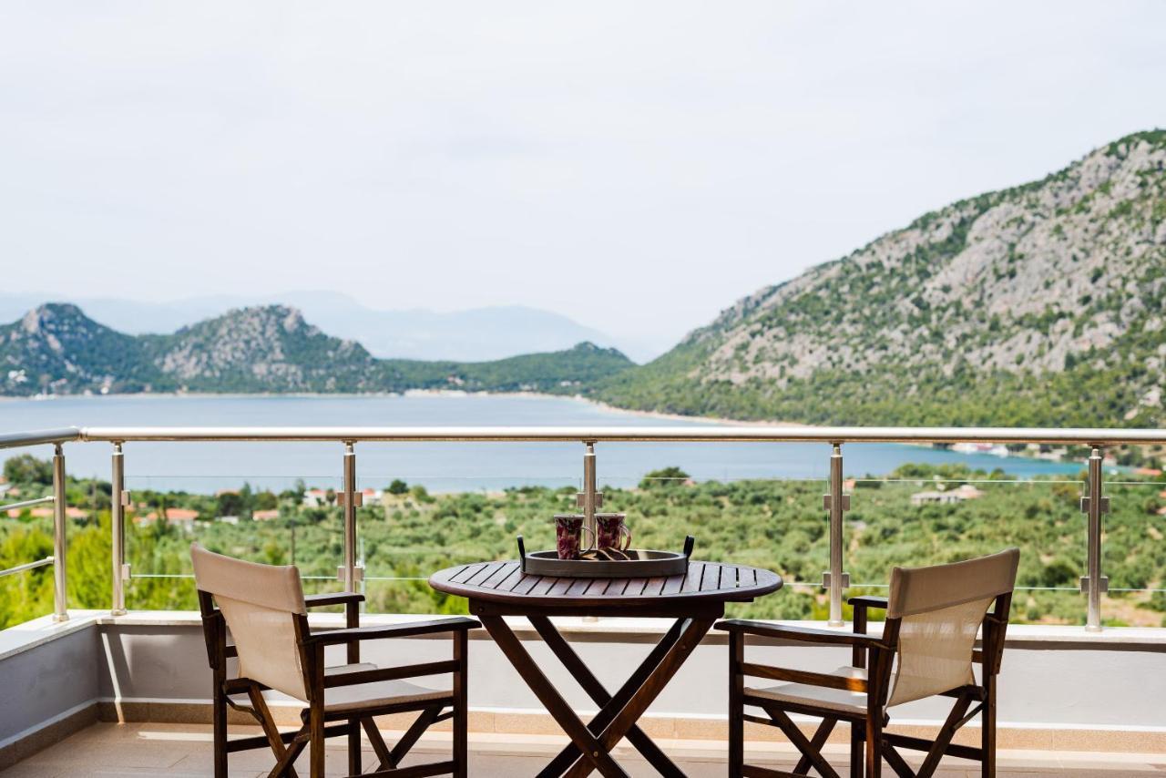 Villa Armonia Lake Vouliagmeni Luaran gambar