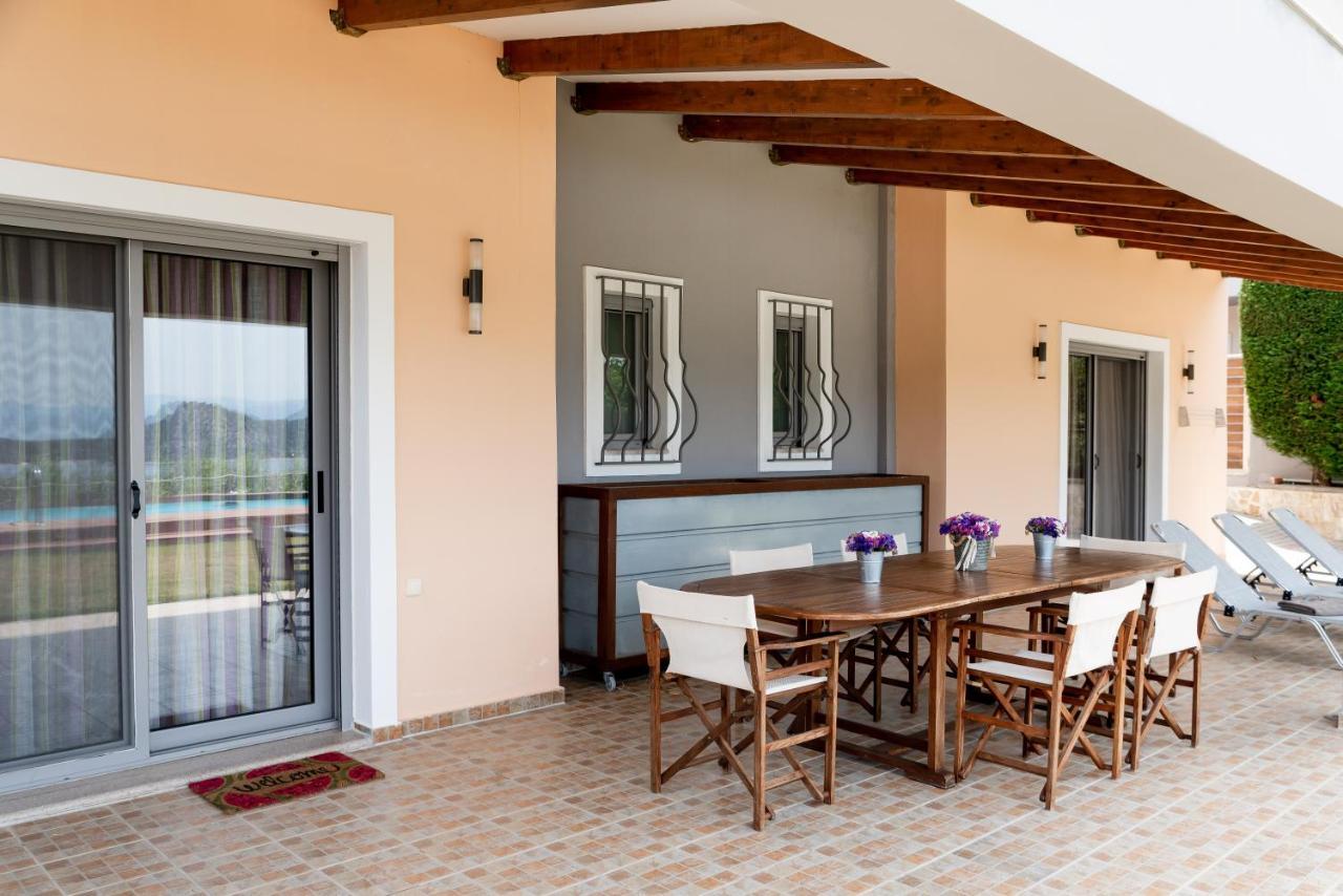 Villa Armonia Lake Vouliagmeni Luaran gambar